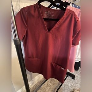 Figs scrubs set